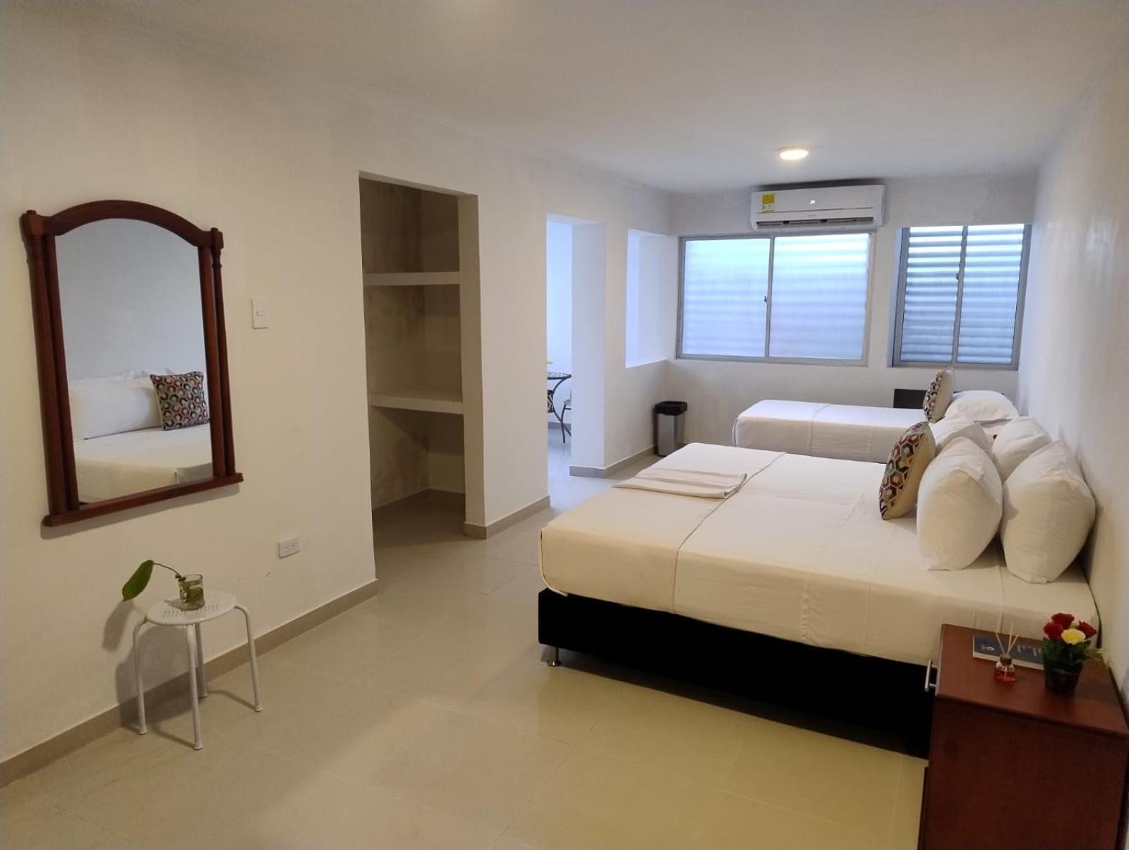 Hostel Dorado Plaza Getsemani Kartagena Zewnętrze zdjęcie